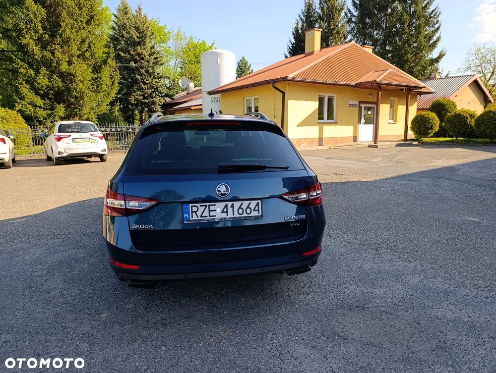 Skoda Superb 2.0 TSI 4x4 Style DSG - 3