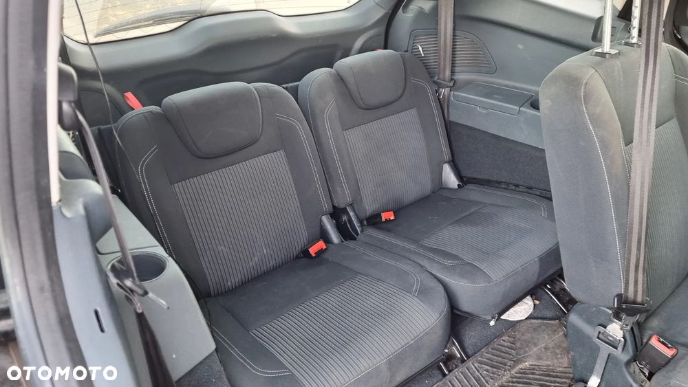 Ford C-MAX 1.6 TDCi Start-Stop-System Trend - 16