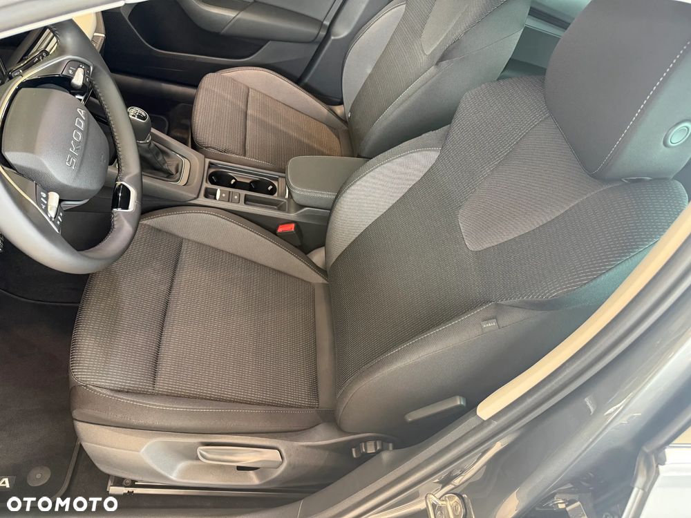 Skoda Octavia 1.5 TSI Drive Selection - 8