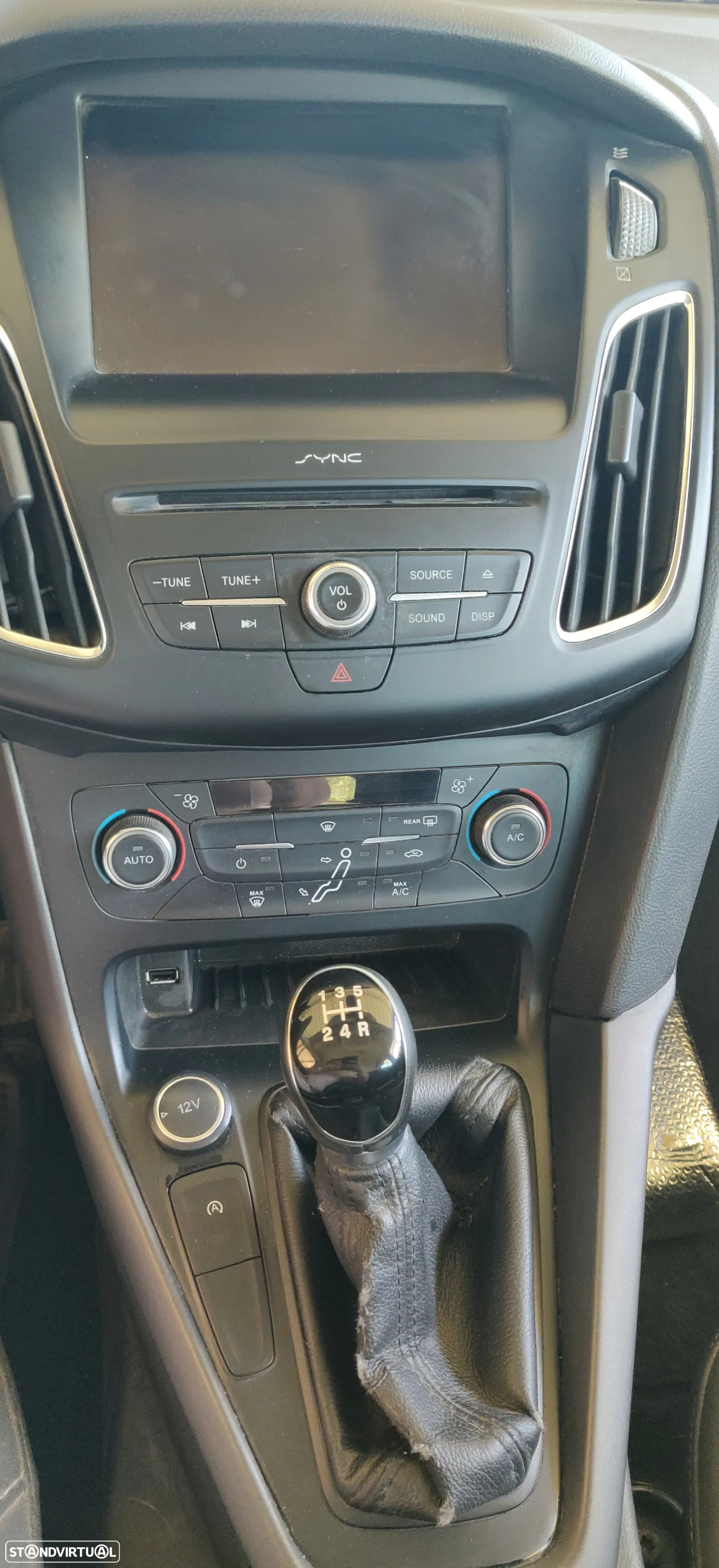 Ford Focus SW 1.0 SCTi Trend+ - 25