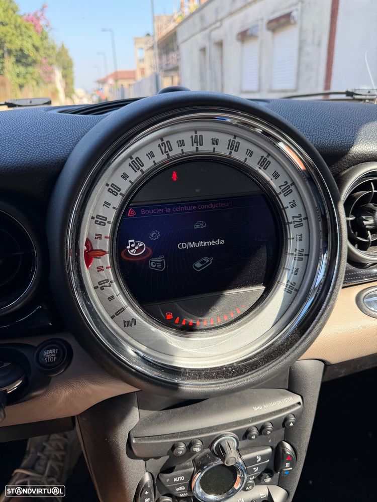 MINI 3 Portas - 12
