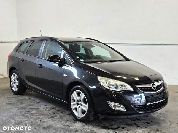 Opel Astra 1.7 CDTI Caravan DPF Edition