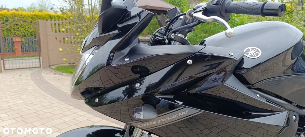 Yamaha XJ - 40
