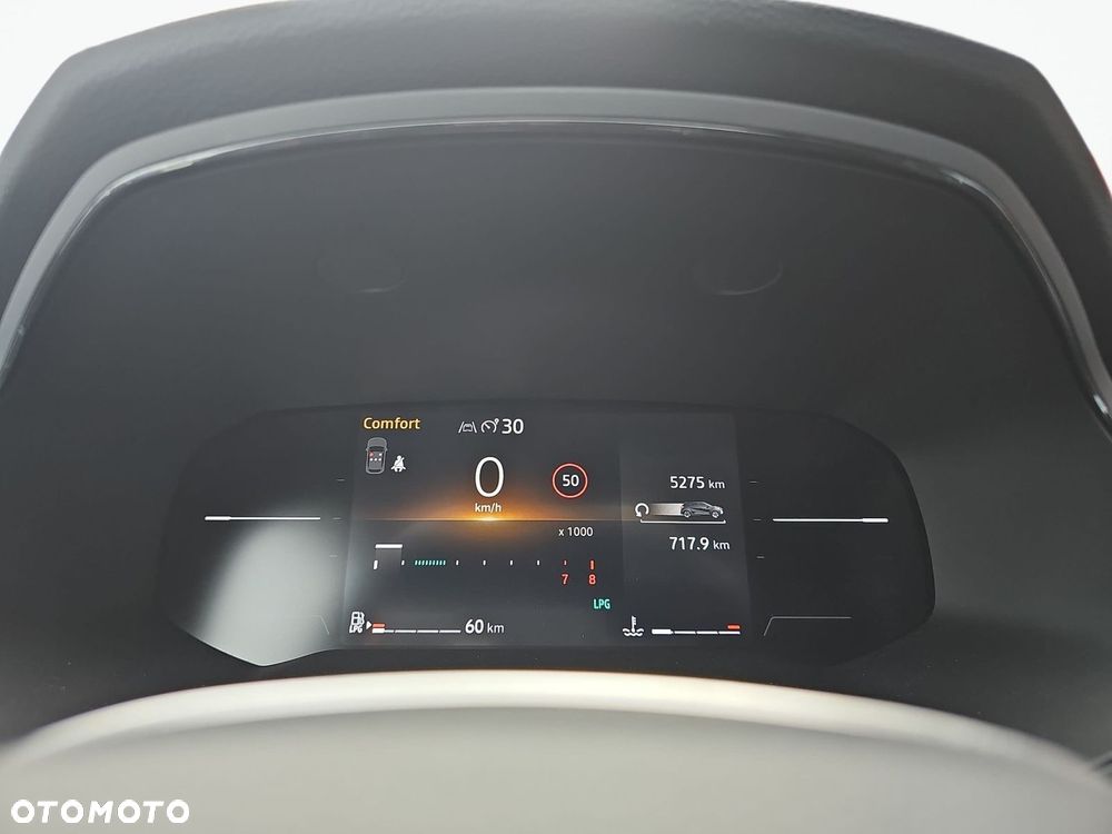Renault Captur - 13