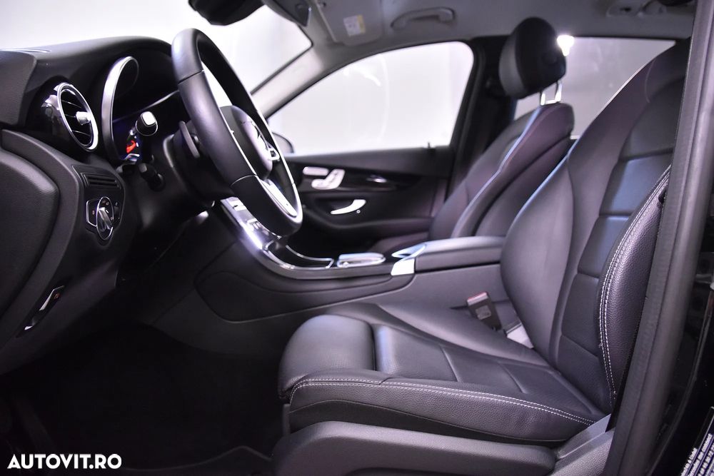 Mercedes-Benz GLC 220 d 4MATIC - 23