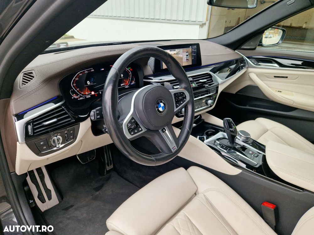BMW Seria 5 540i xDrive AT - 17