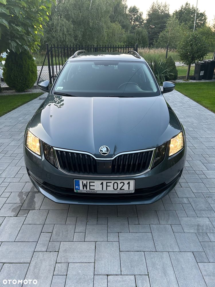 Skoda Octavia 2.0 TDI SCR Ambition - 3