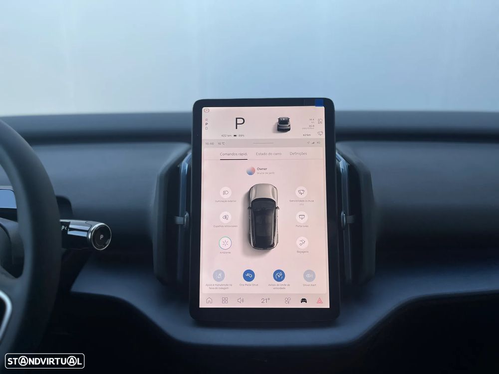 Volvo EX30 69 kWh Single Motor Extended Range Black Edition - 27