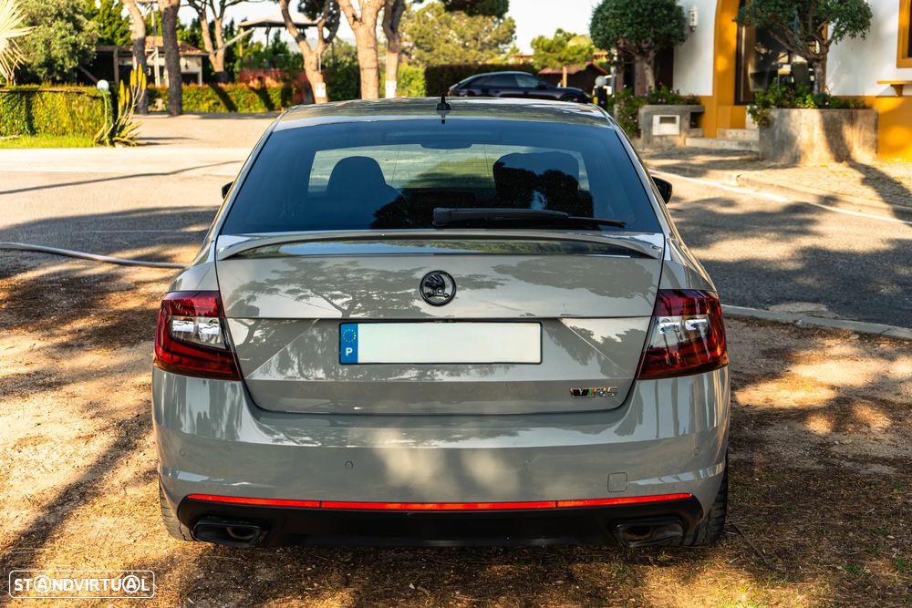 Skoda Octavia 2.0 TSI DSG RS 245 - 12