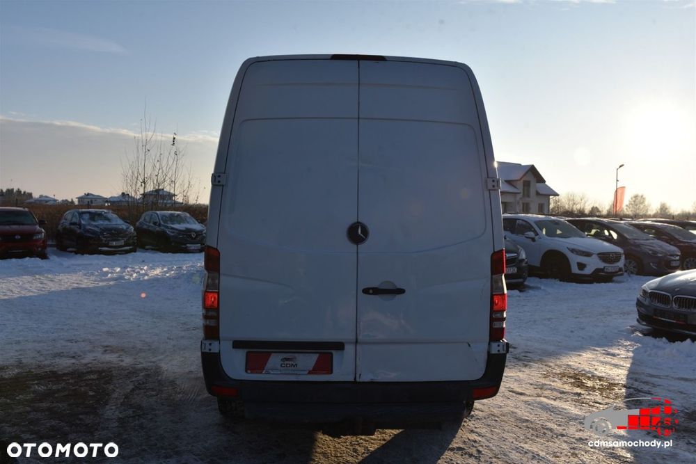 Mercedes-Benz Sprinter - 8