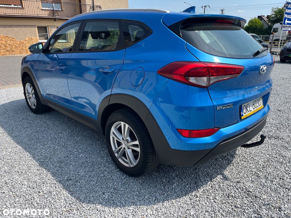 Hyundai Tucson blue 1.7 CRDi 2WD Intro Edition - 4