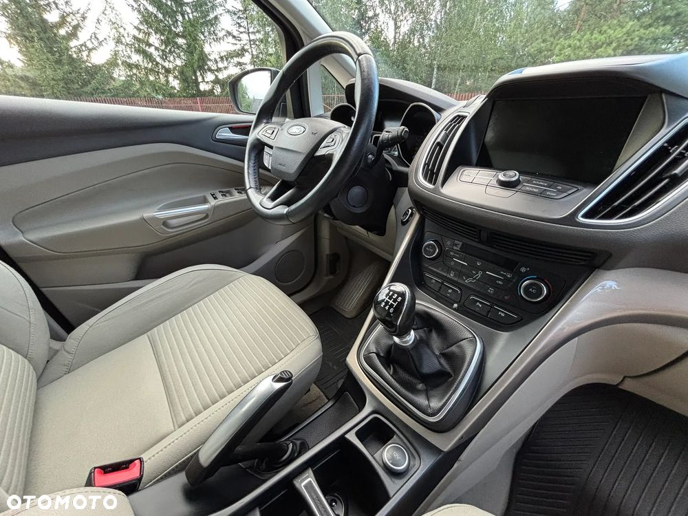 Ford Grand C-MAX Gr 1.5 TDCi Titanium - 21