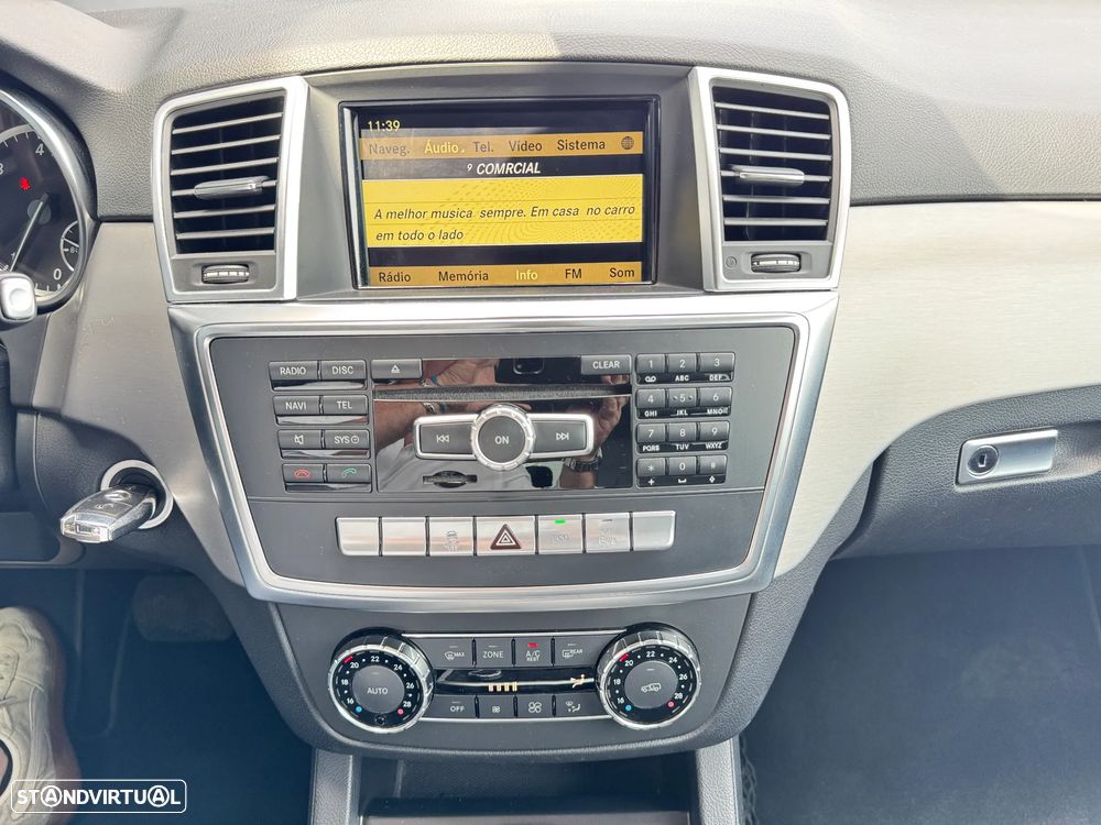 Mercedes-Benz ML 250 BlueTEC 4MATIC 7G-TRONIC - 32