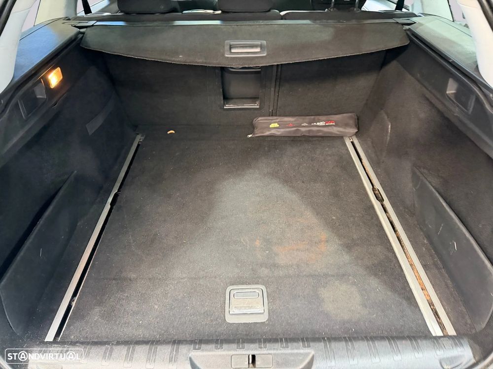 Peugeot 308 SW - 38