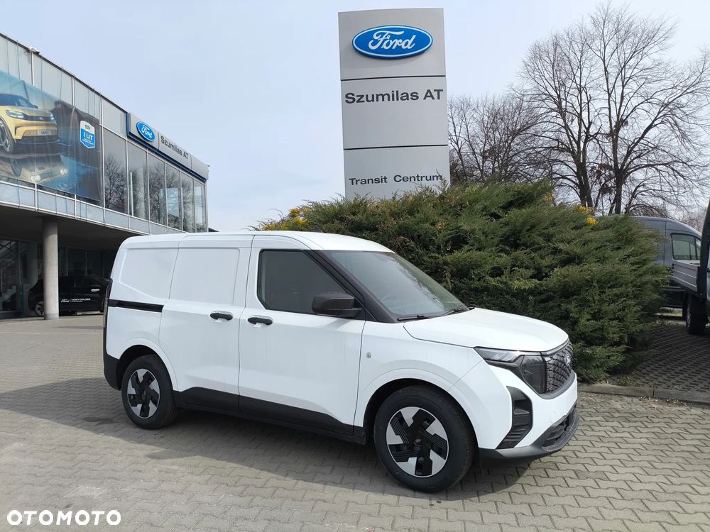 Ford E-Transit Couirer - 2