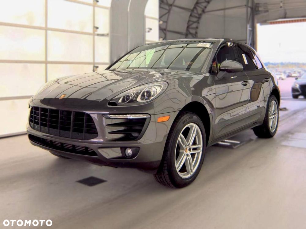 Porsche Macan Standard - 4