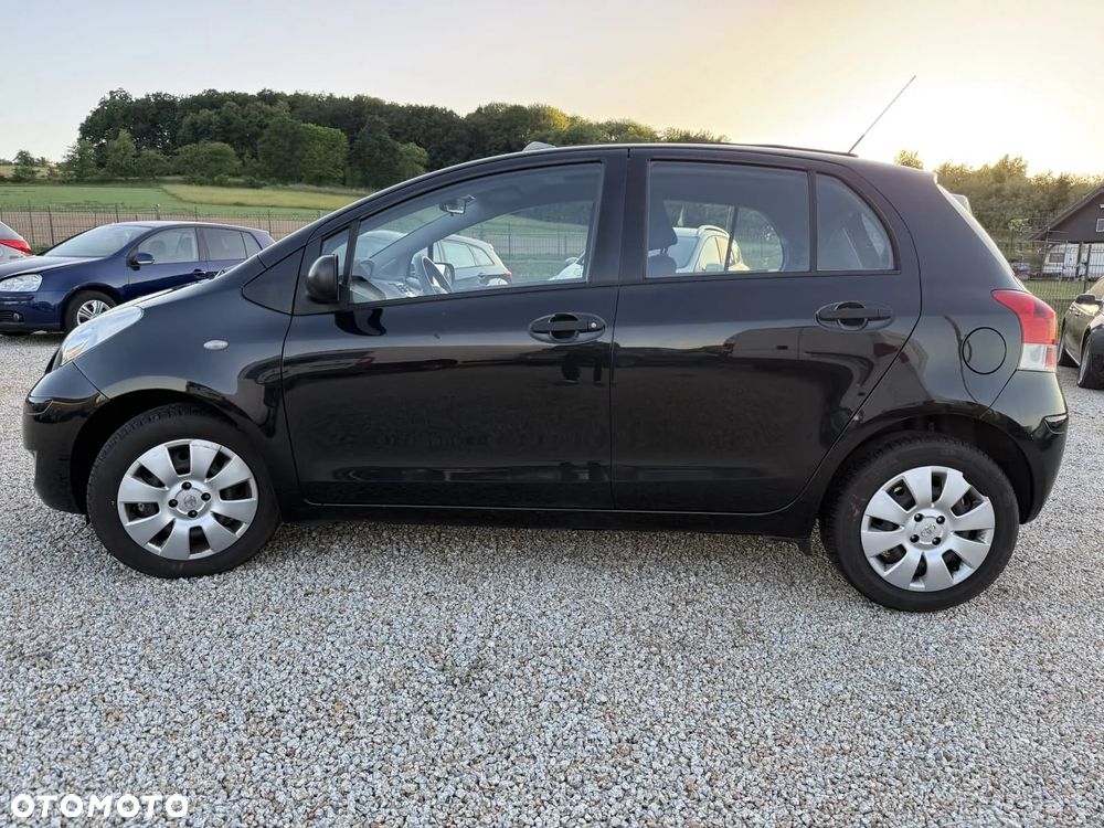 Toyota Yaris 1.0 VVT-i Cool - 9