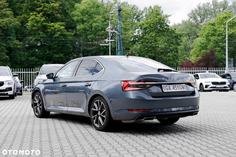 Skoda Superb 2.0 TSI 4x4 L&K DSG - 6