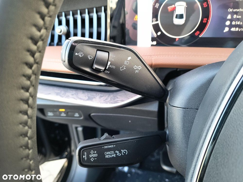 Skoda Superb 2.0 TDI SCR 4x4 L&K DSG - 33