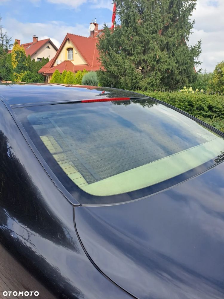 Lexus LS - 21