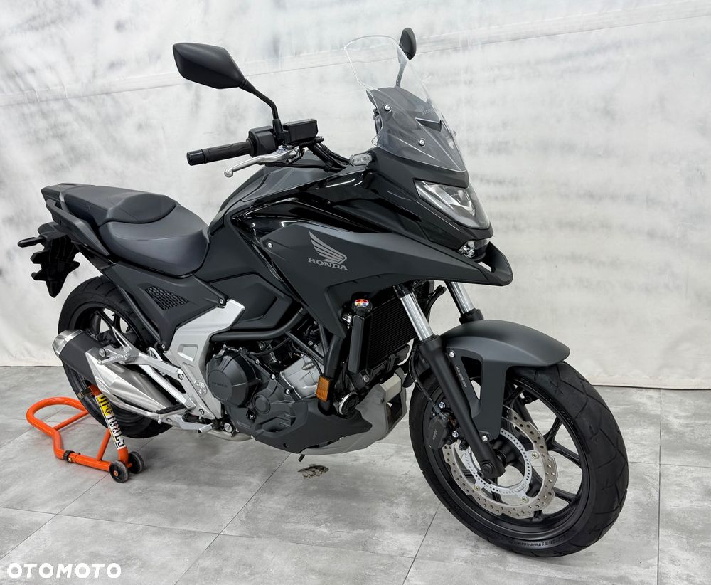 Honda NC - 9