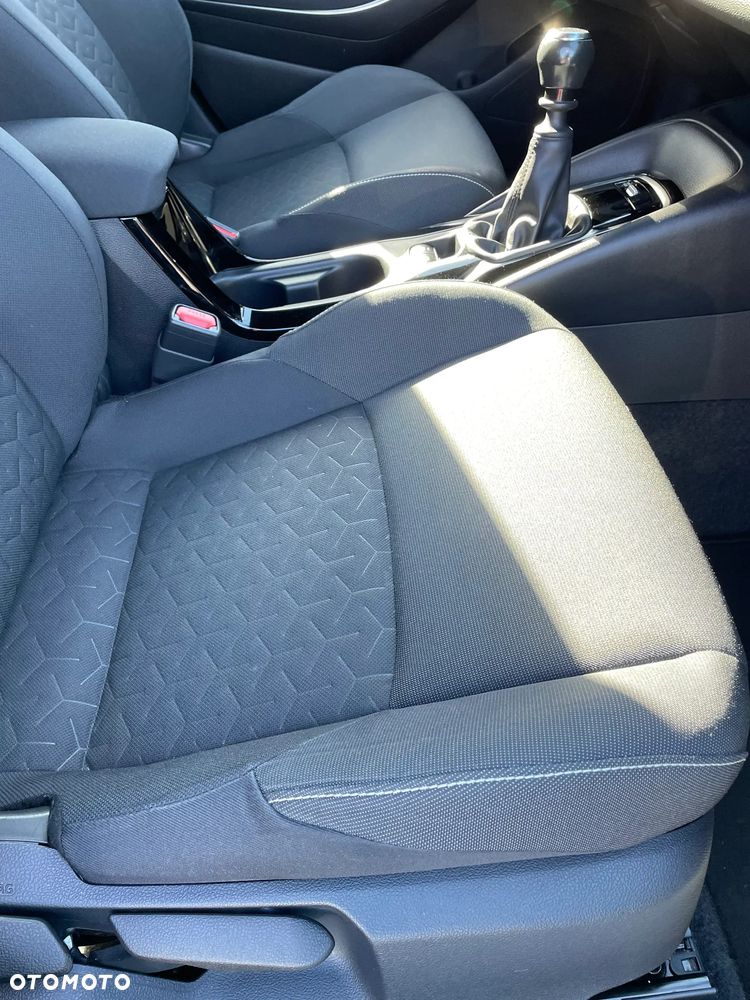 Toyota Corolla 1.2 Turbo Comfort - 15