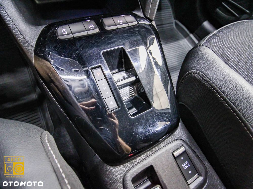 Opel Corsa 1.2 Elegance S&S - 24