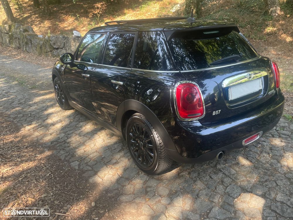 MINI 5 Portas One D Blackyard - 3