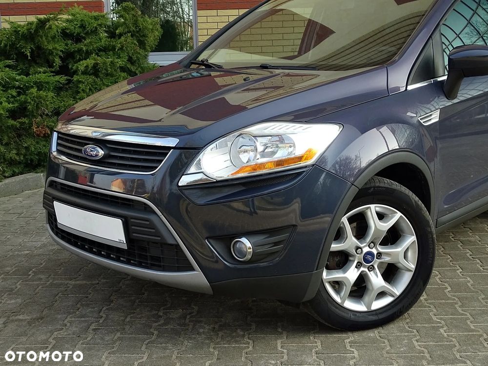 Ford Kuga 2.0 TDCi 2x4 Champions Edition - 13