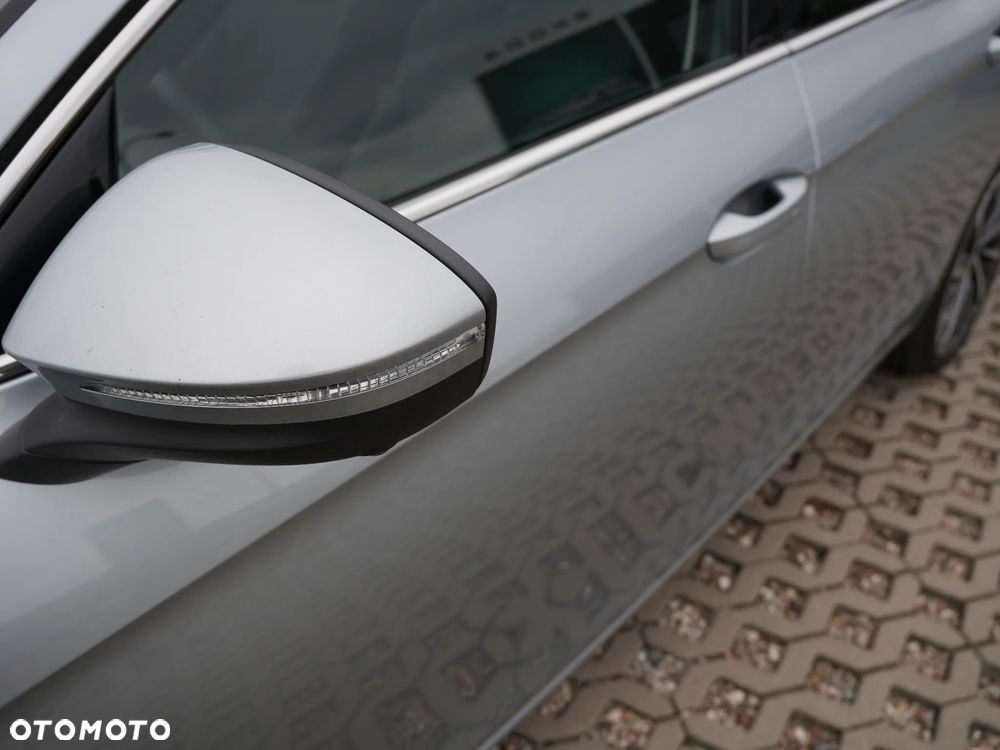 Skoda Superb 2.0 TDI SCR 4x4 L&K DSG - 12