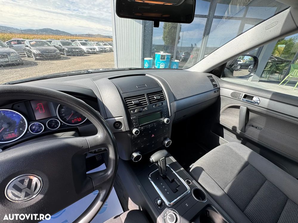 Volkswagen Touareg 2.5 R5 TDI Automatik - 25