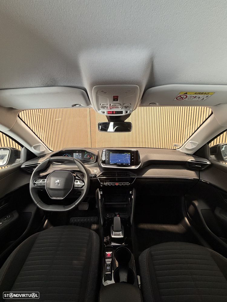 Peugeot e-208 Active - 9