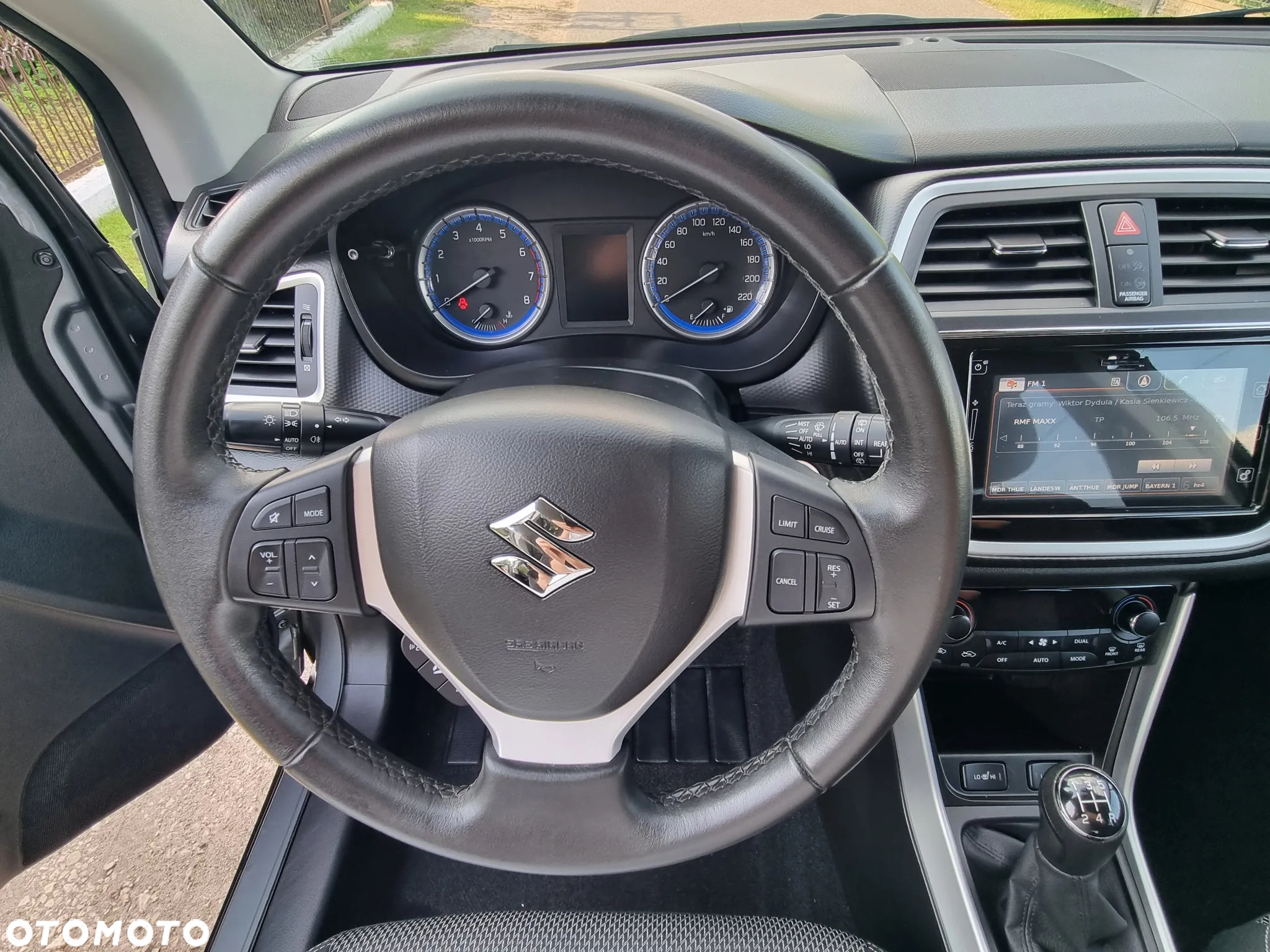 Suzuki SX4 S-Cross 1.6 VVT 4x2 limited+ - 39