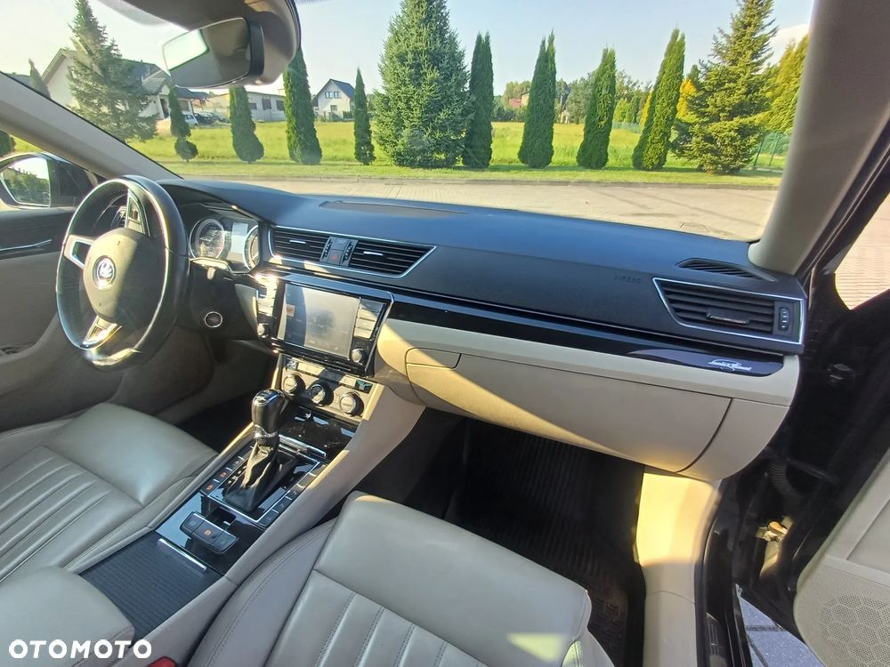 Skoda Superb 2.0 TDI 4x4 L&K DSG - 31