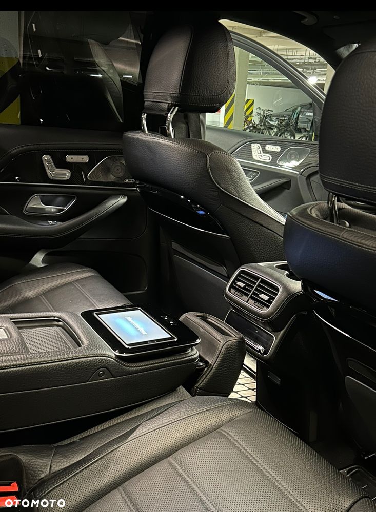 Mercedes-Benz GLS - 2