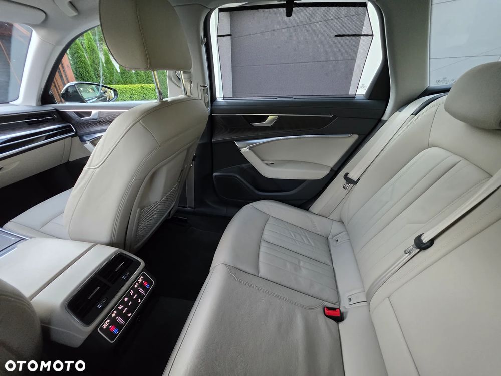 Audi A6 Avant - 25