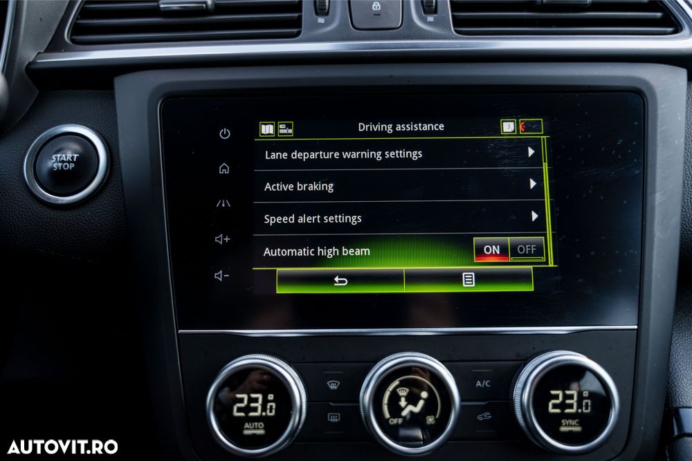 Renault Kadjar BLUE dCi 115 EDC INTENS - 24