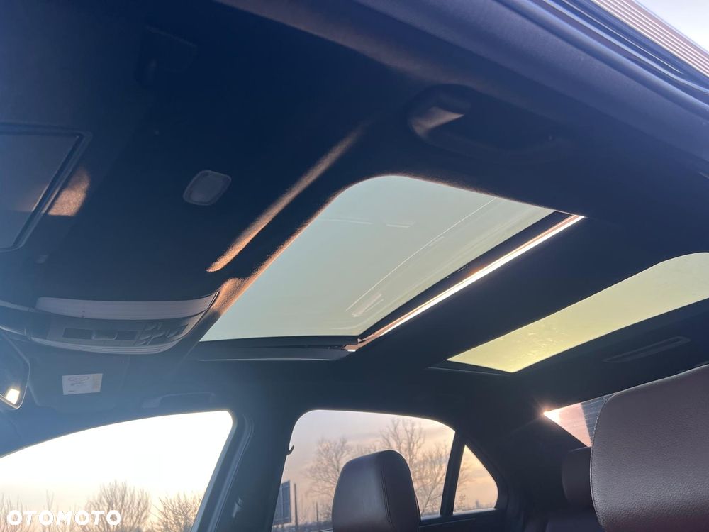 Mercedes-Benz Klasa E 220 BlueTEC BlueEFFICIENCY 7G-TRONIC Edition Avantgarde - 17