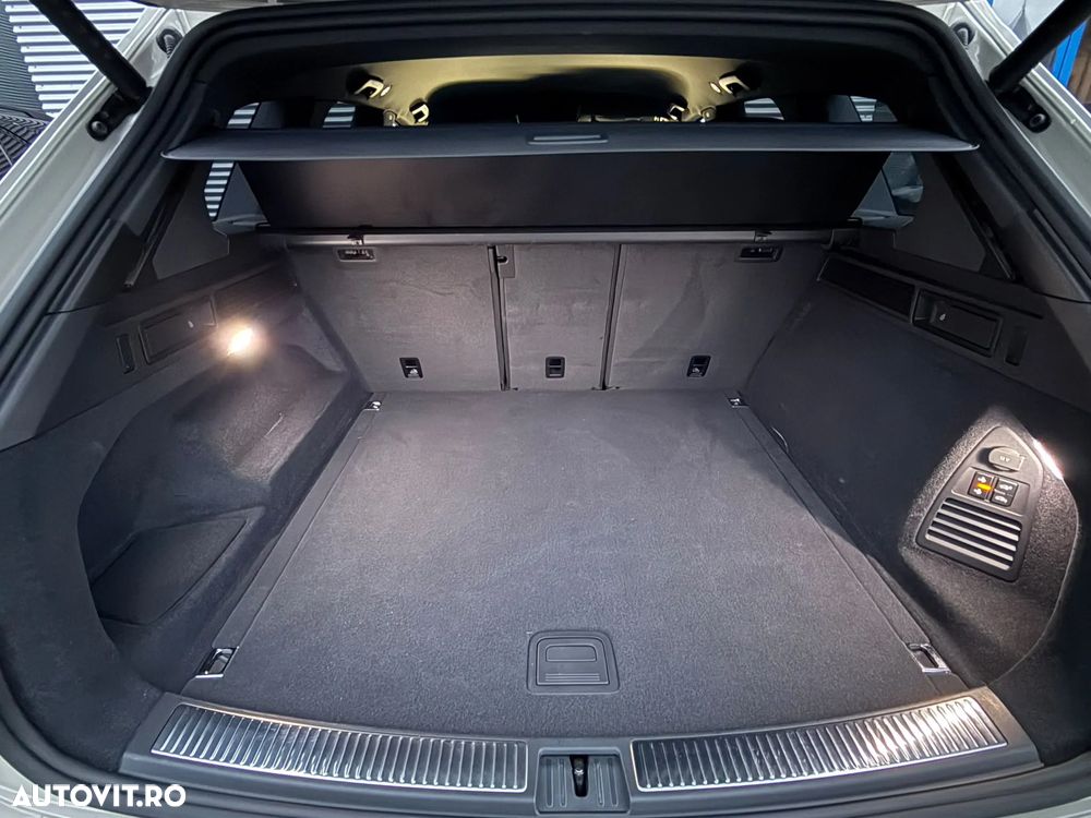 Volkswagen Touareg V6 TDI 4MOTION R-Line - 38
