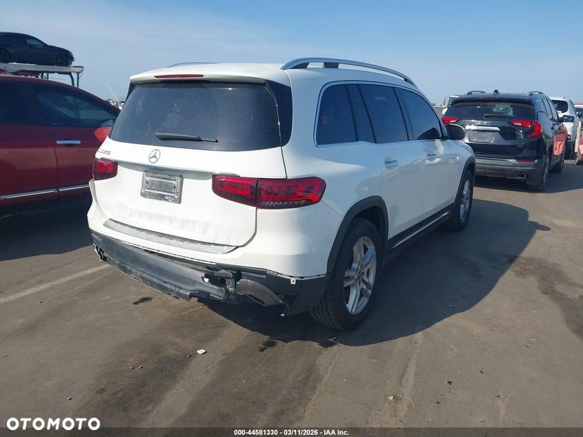 Mercedes-Benz GLB 250 8G-DCT Progressive - 3