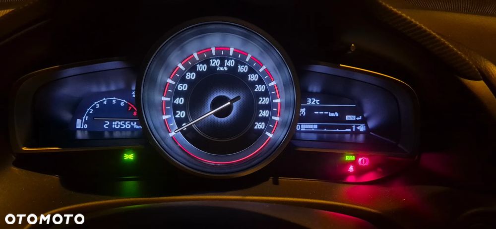Mazda 3 - 13