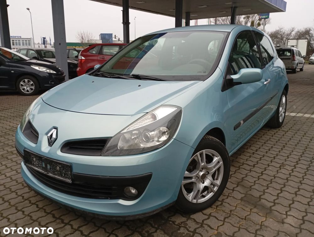 Renault Clio 1.2 TCE Alize - 1