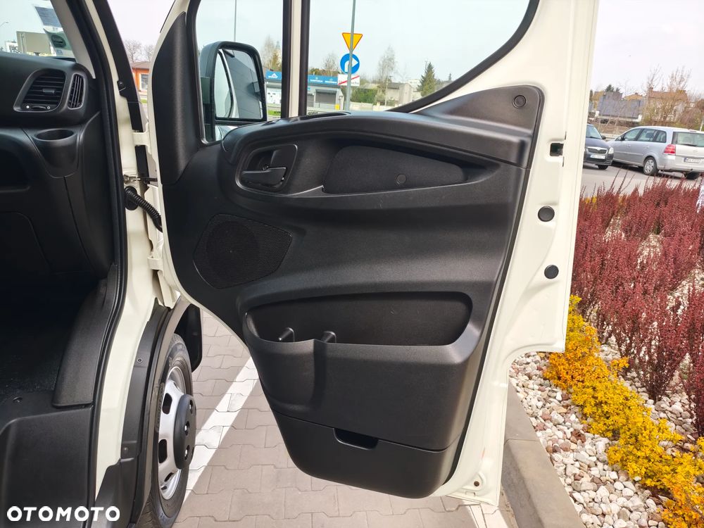 Iveco Daily 35C15 - 27
