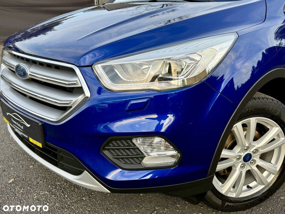 Ford Kuga 1.5 EcoBoost 2x4 Titanium - 2