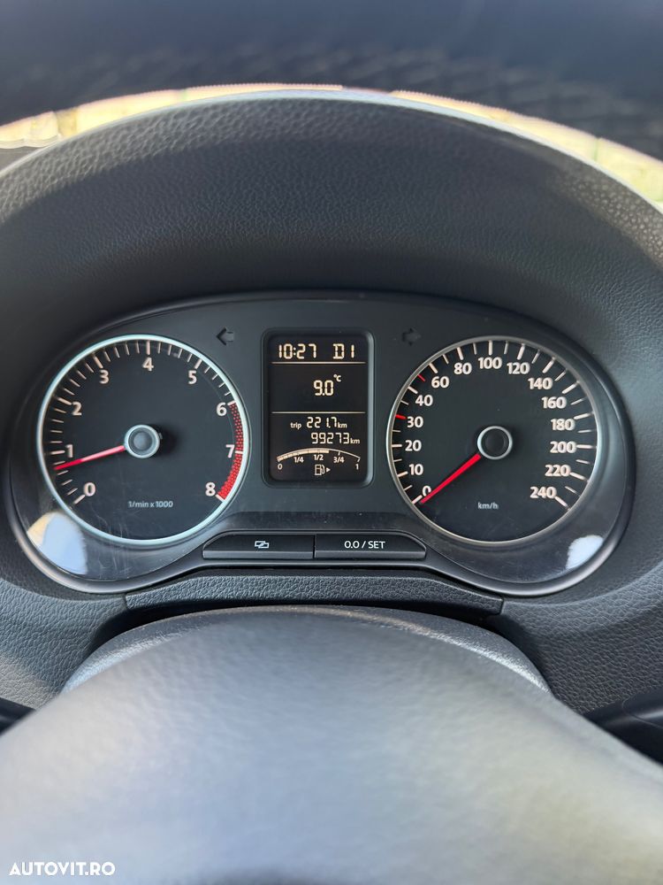 Volkswagen Polo 1.4 DSG Comfortline - 10