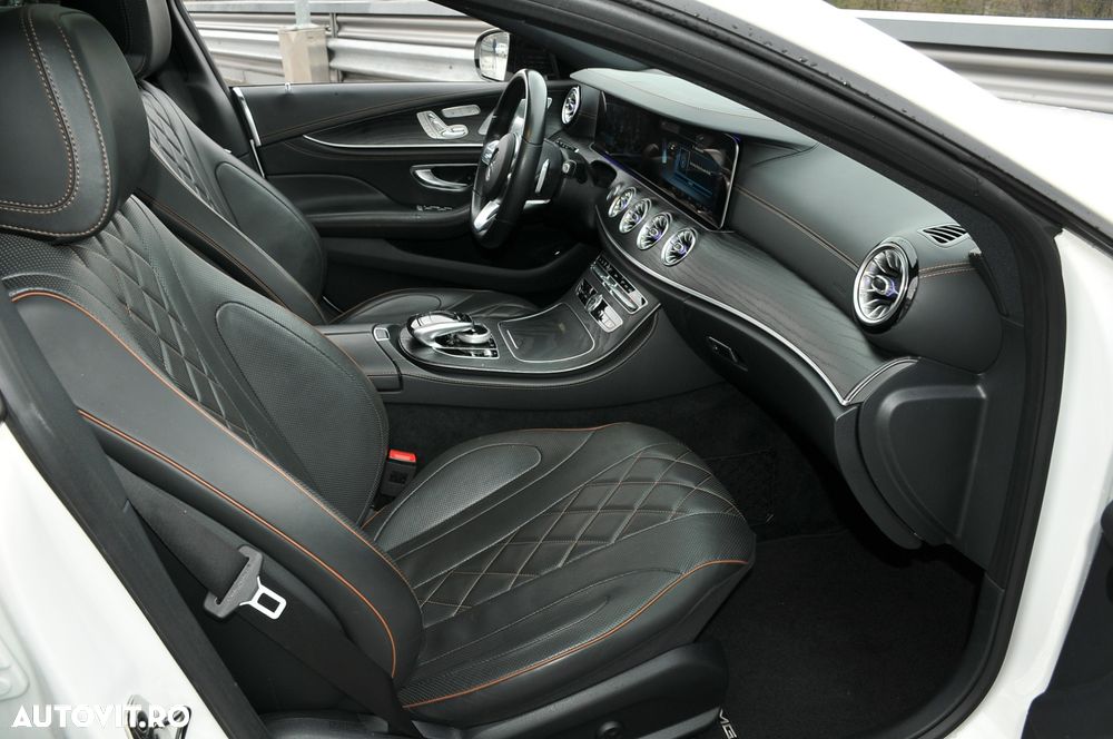Mercedes-Benz CLS - 6
