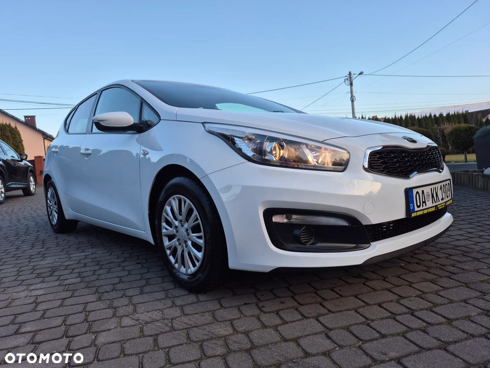 Kia Ceed 1.4 CVVT UEFA EURO 2016 - 2