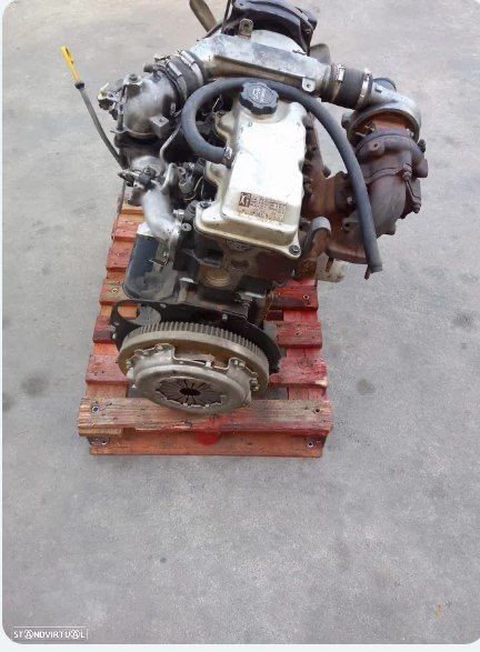 MOTOR COMPLETO TOYOTA DYNA / HIACE 2.4 TD REFª: 2L - 1
