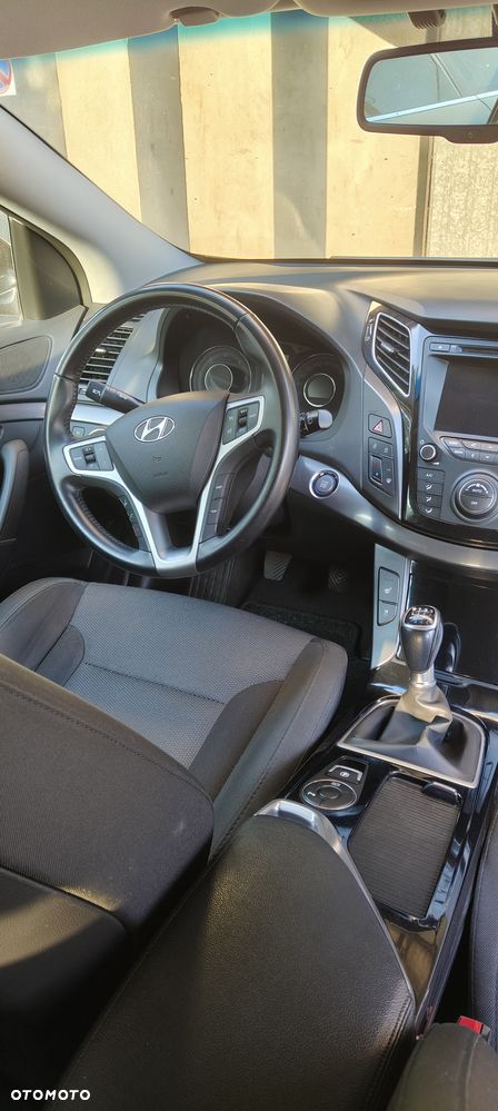 Hyundai i40 1.7 CRDi Premium - 16