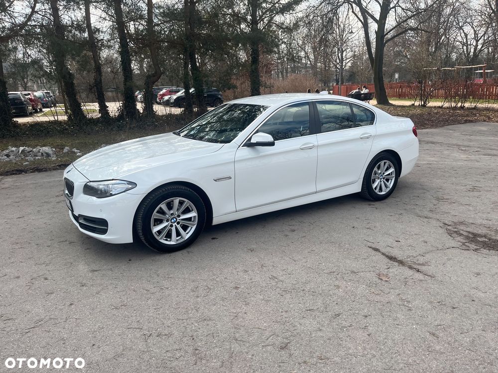 BMW Seria 5 518d - 3